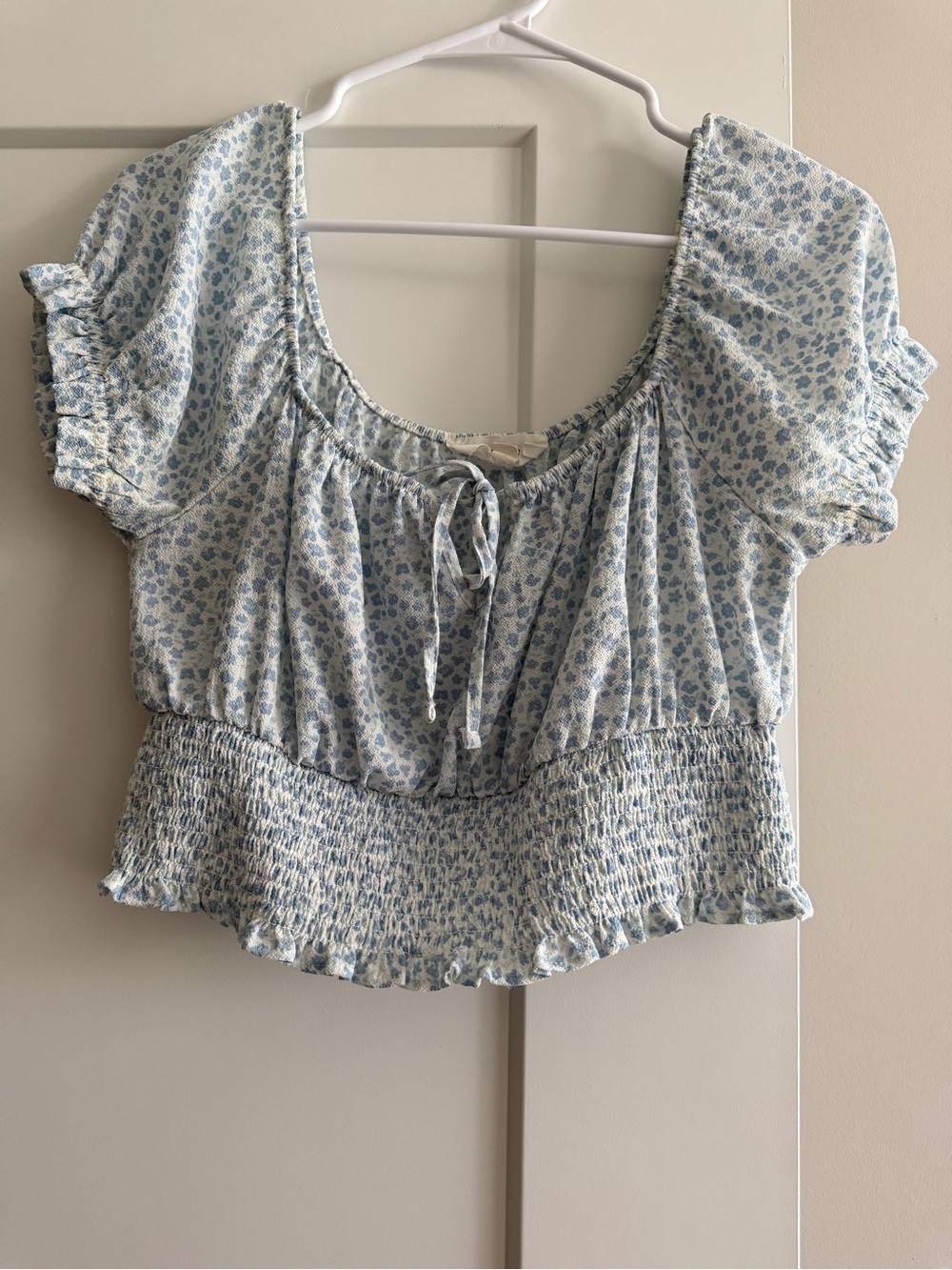 Women’s Light Blue Floral Smocked Peasant Top